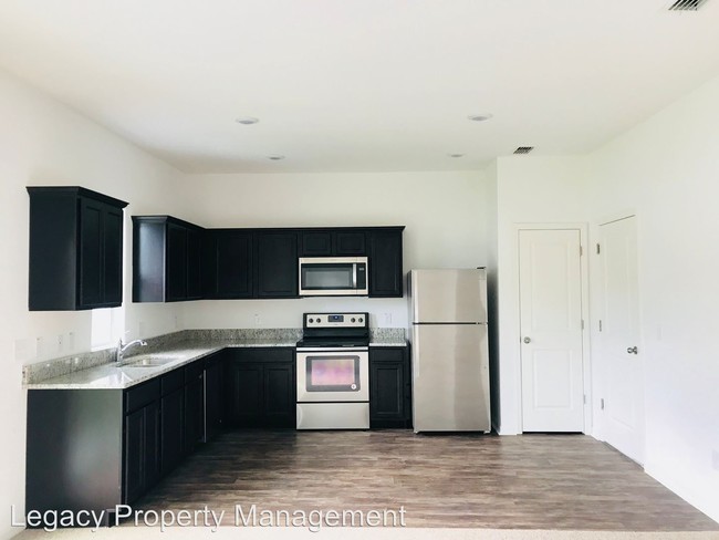 Building Photo - 4 br, 2.5 bath House - 3984 Night Heron Drive