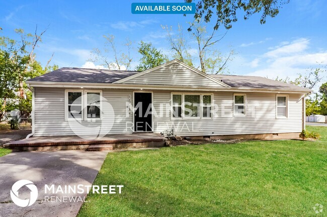 Building Photo - 11713 Lawndale Ave