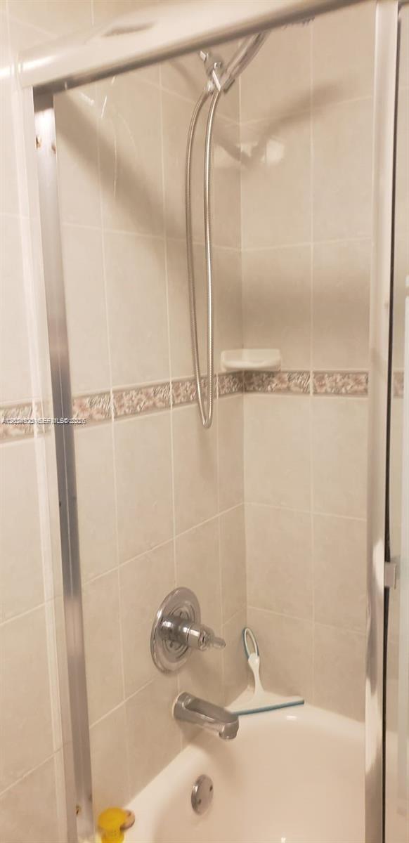 Foto del edificio - 3725 S Ocean Dr