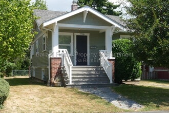 Building Photo - 7738 14th Ave NW