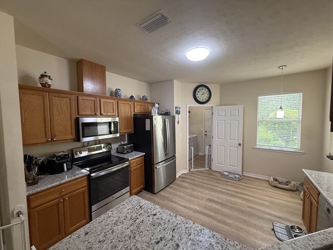 Building Photo - 3 Bedroom 2 Bath Home In Turkey Creek