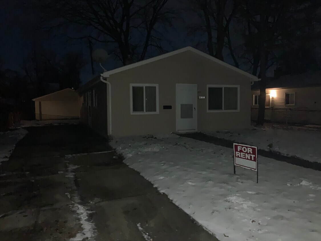11444 Sherman Ave, Warren, MI 48089 House for Rent in Warren, MI