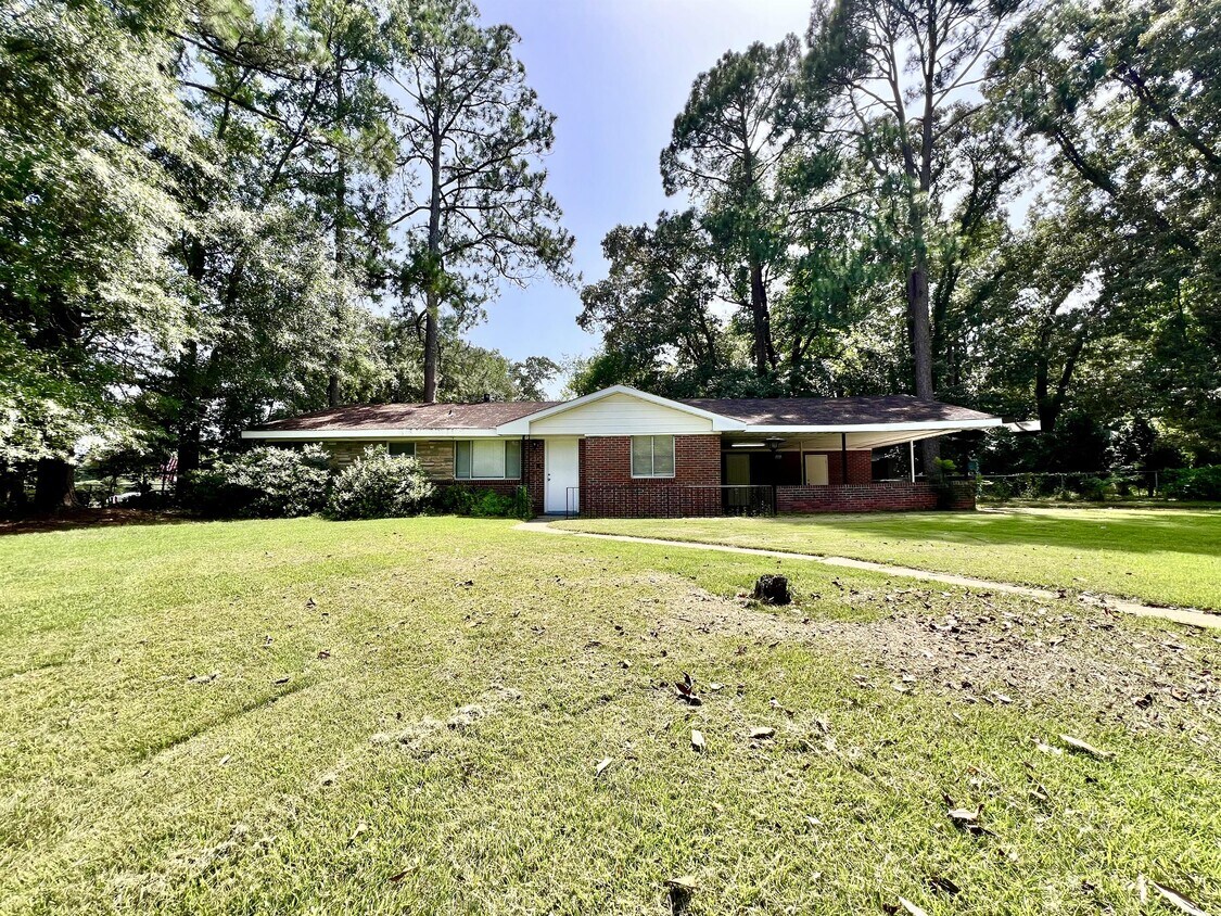 Foto principal - 3312 Little John Dr