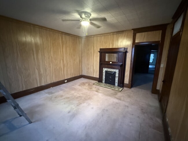 Foto del edificio - 1317 Florence St