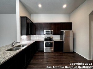 Building Photo - 5602 Rio Cyn