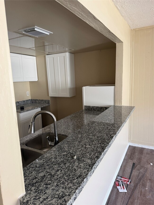 Building Photo - 176 Goodson Dr