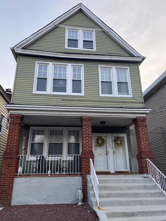Primary Photo - 162 W 32nd St