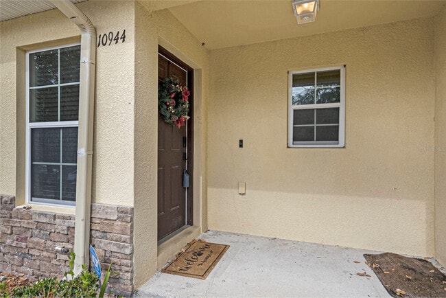 Building Photo - 10944 Keys Gate Dr