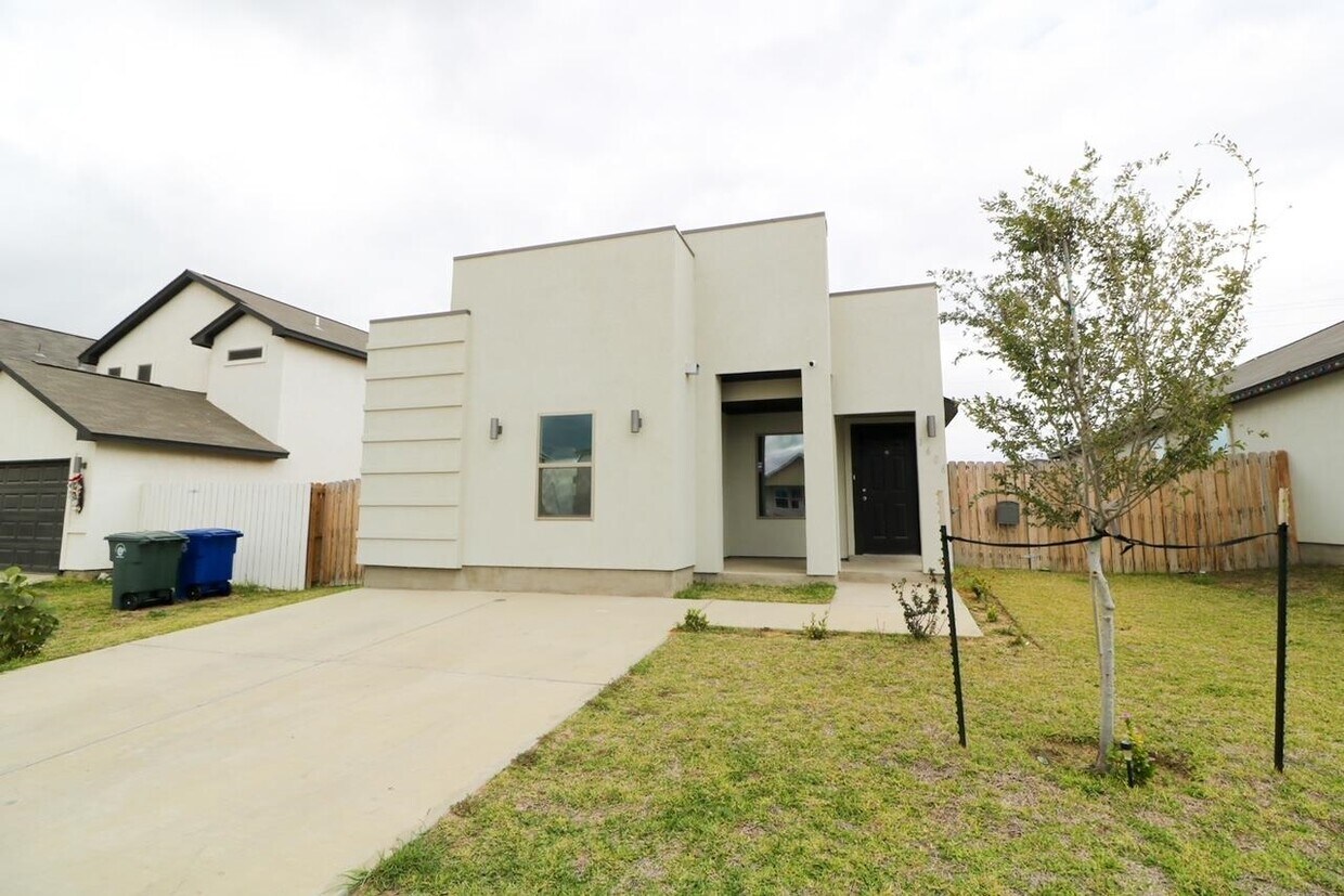 1606 Tesis Drive, Laredo, TX 78046 House Rental in Laredo, TX