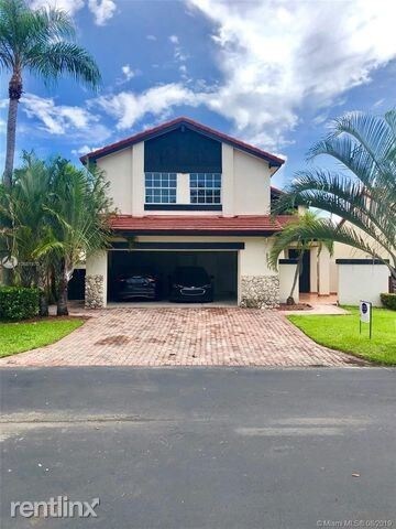 Primary Photo - 6365 NW 173rd St