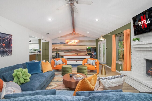 Foto del edificio - 4519 Briardale St