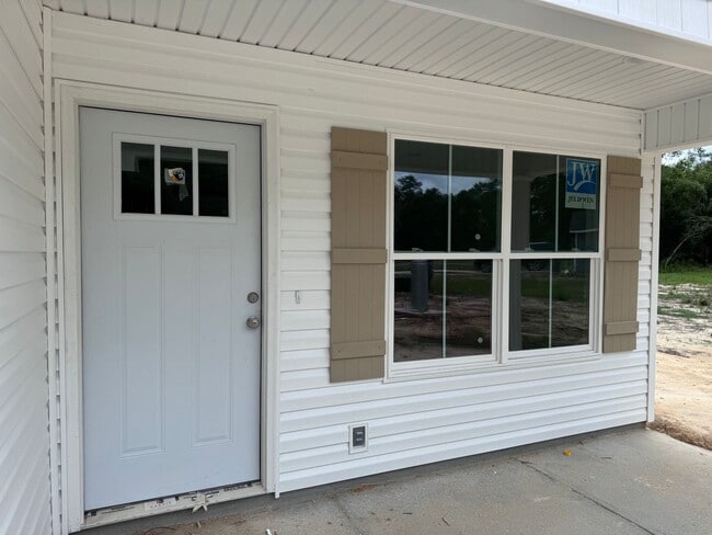 Building Photo - NEW CONSTRUCTION HOME FOR RENT