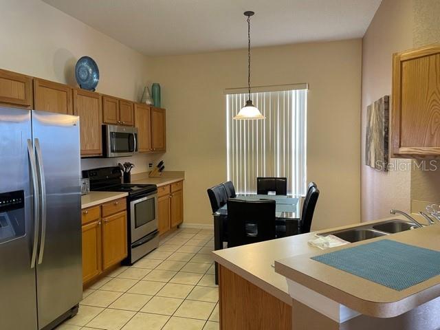 Foto del edificio - 1264 Blackheath Ct