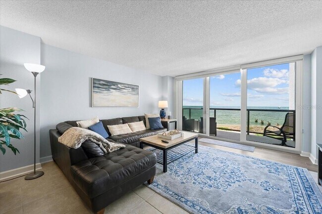 Foto del edificio - 440 S Gulfview Blvd