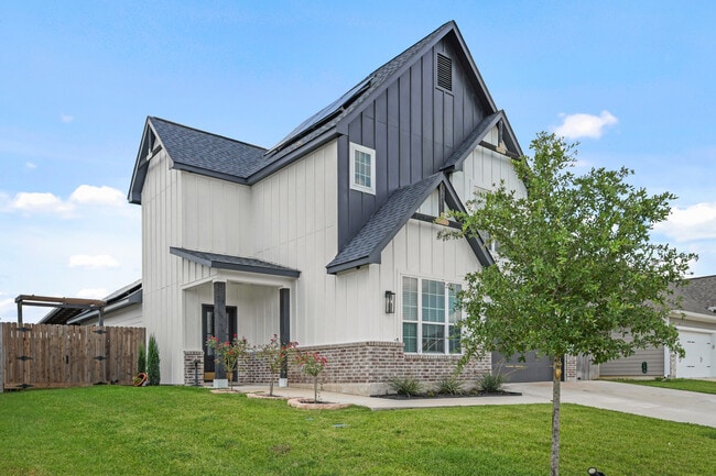 Building Photo - 4141 Vintage Estates Ct