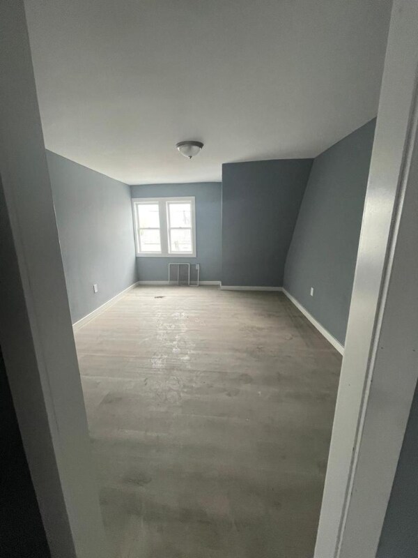Foto del edificio - 843 Clinton Ave