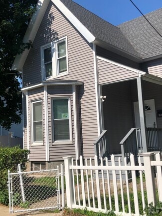 Building Photo - 274 Broad St
