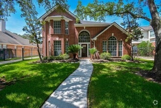 Building Photo - 623 Airybrook Ln