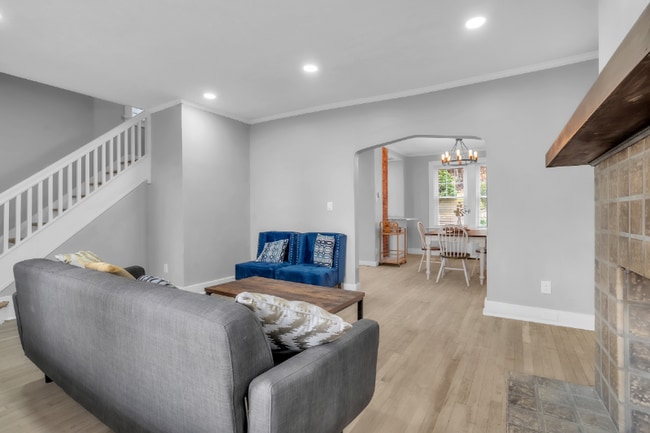 Building Photo - 6513 Stanton Ave