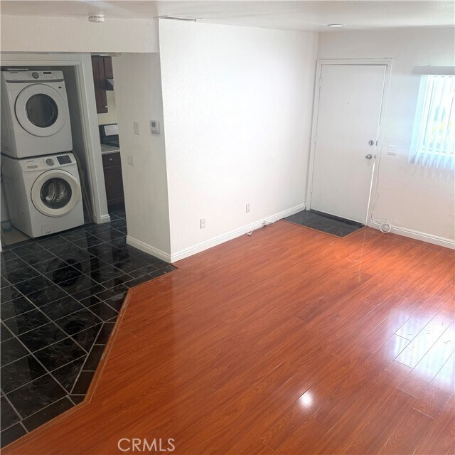 Foto del edificio - 737 S Donna Beth Ave