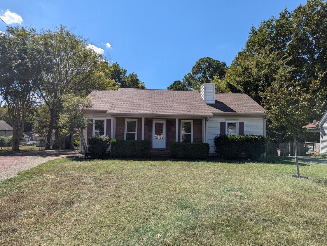 View from Street - 1528 Stone Hill Rd