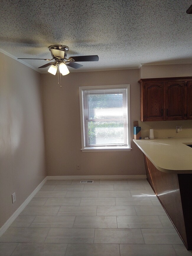 Foto del edificio - 2100 N 57th Ln