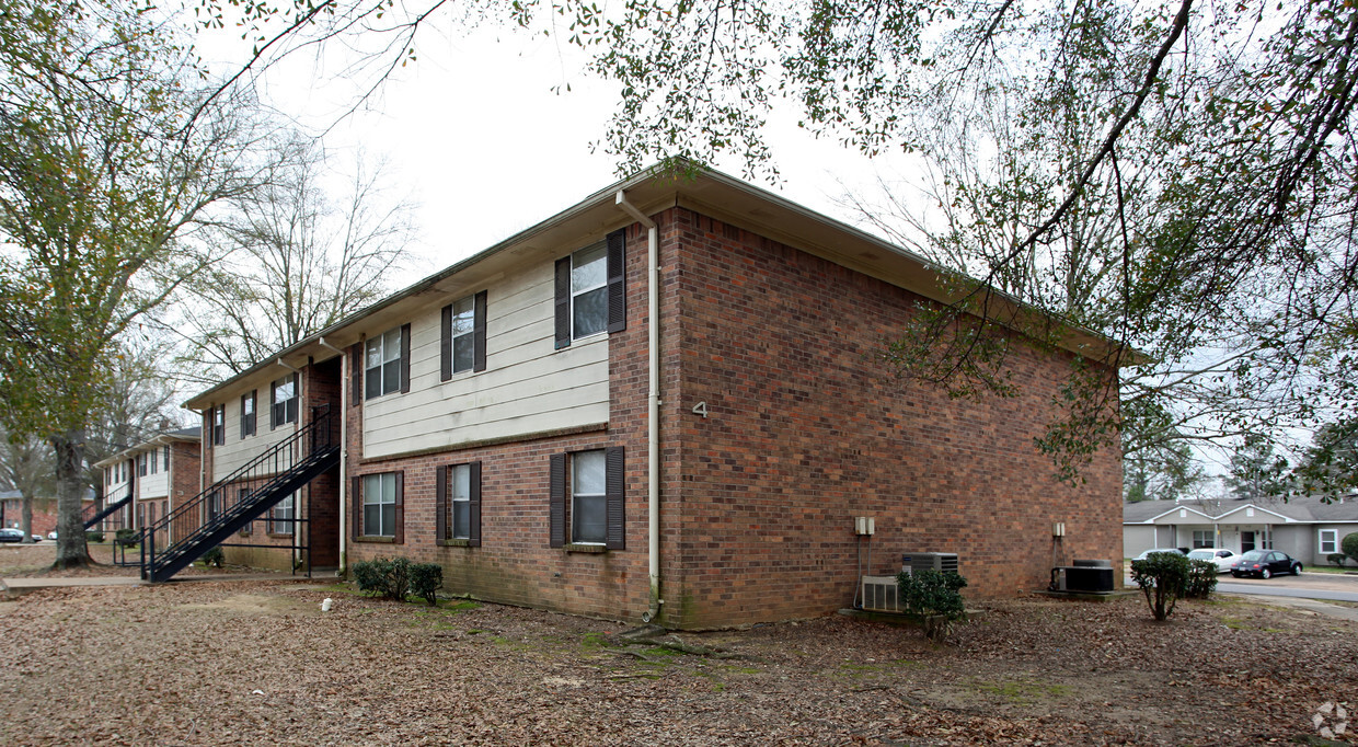 Foto del edificio - Canton Manor Apartments