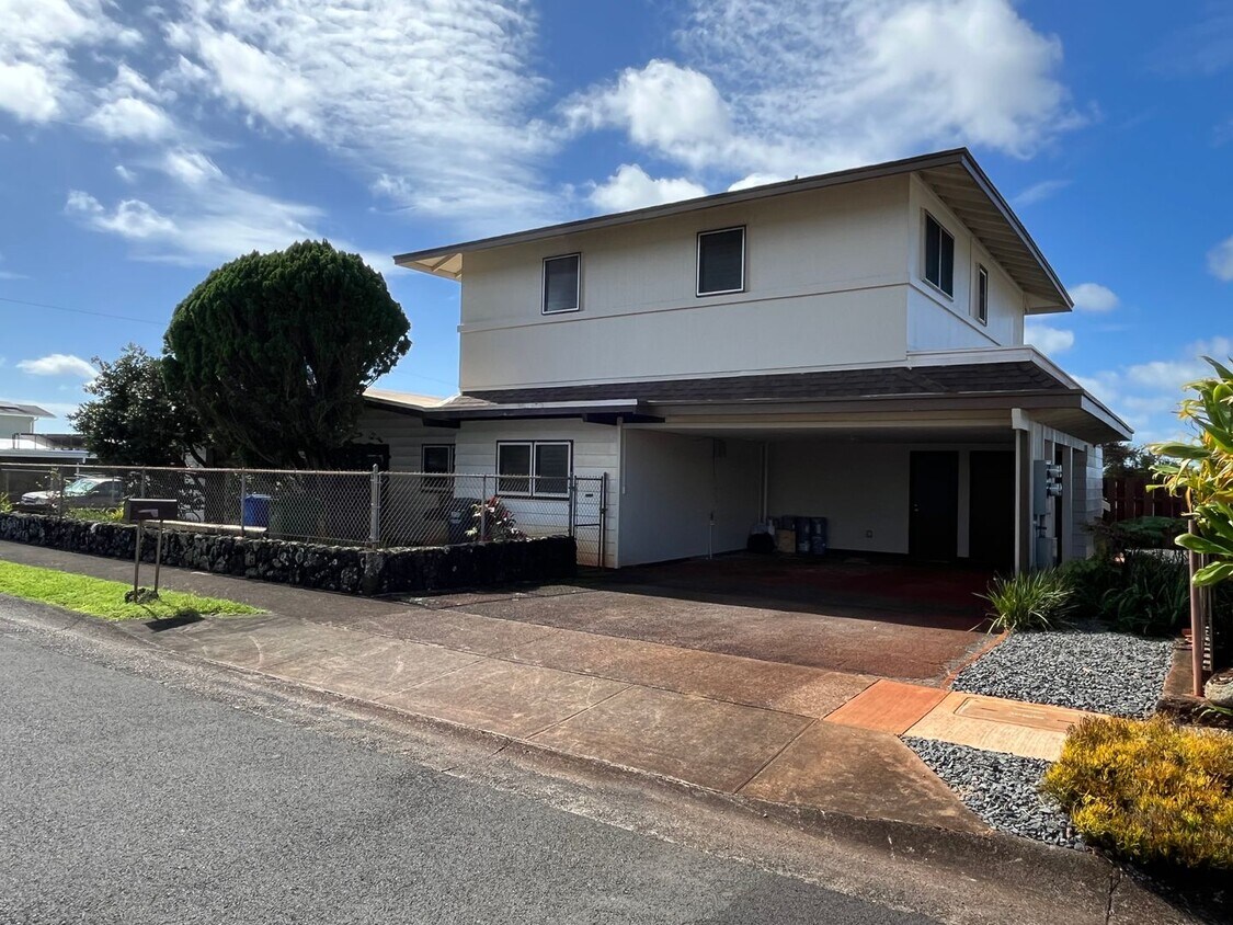 Pacific Palisades (Pearl City) 2 bedroom... House Rental in Pearl