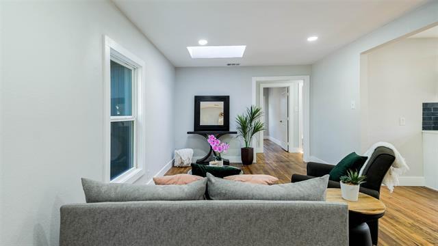 Foto del edificio - 10523 Newcombe Dr