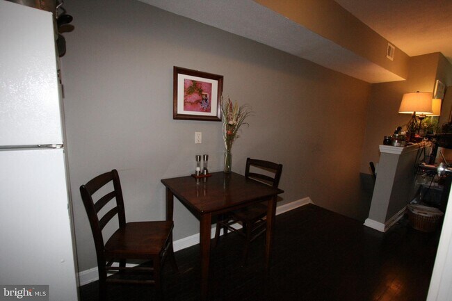 Foto del edificio - 1815 2nd St NE