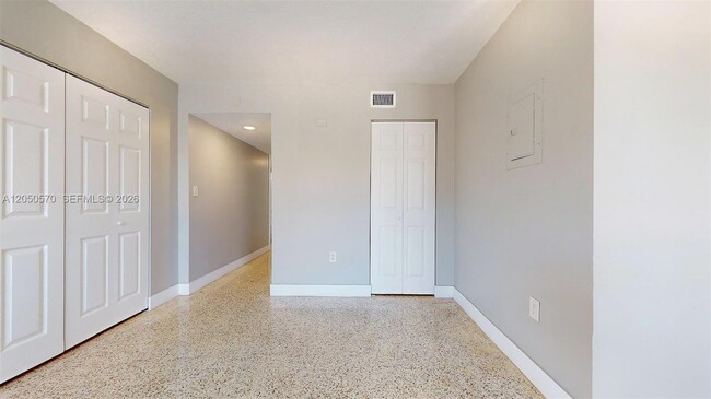 Foto del edificio - 426 NW 13th Ave
