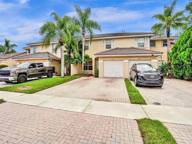 Building Photo - 8986 NW 53rd Ct