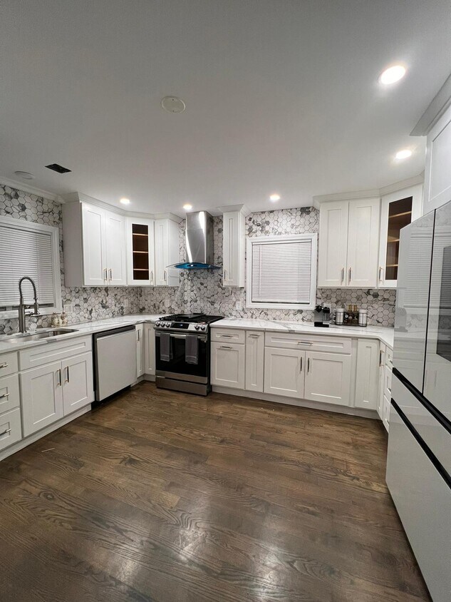 kitchen - 77 Cedar St