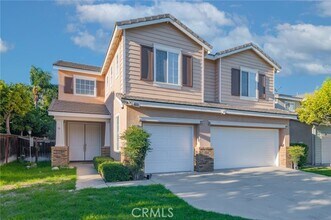 Building Photo - 1651 W Mammoth Dr