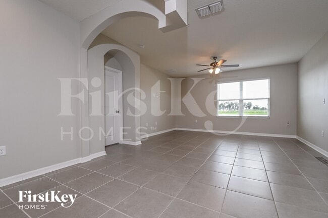 Building Photo - 3207 Pemberly Pk Dr