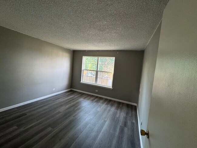 Foto del edificio - 9444 E Girard Ave