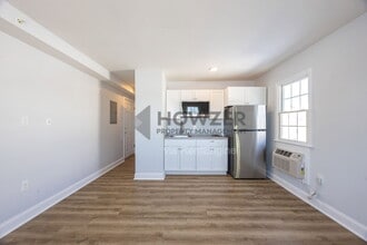 Building Photo - 50 Yarmouth Rd