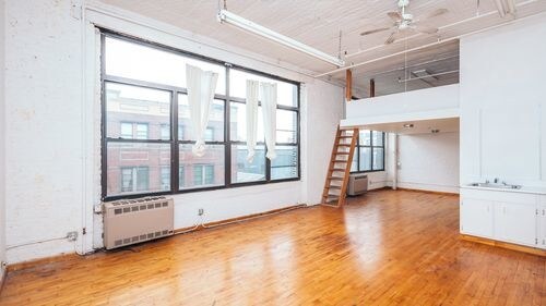 Primary Photo - 9 White St
