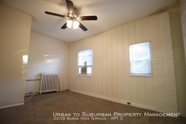 Building Photo - 3209 Buena Vista Terrace SE