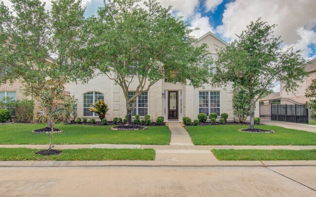 Foto del edificio - 1510 Lake Grayson Dr
