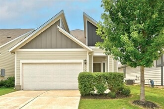 Building Photo - 11921 Cimaizon Dr