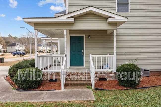 Building Photo - 107 Laura Ln