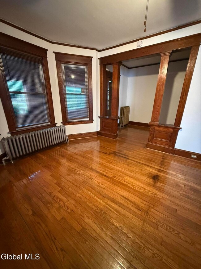 Building Photo - 23 Hampton St