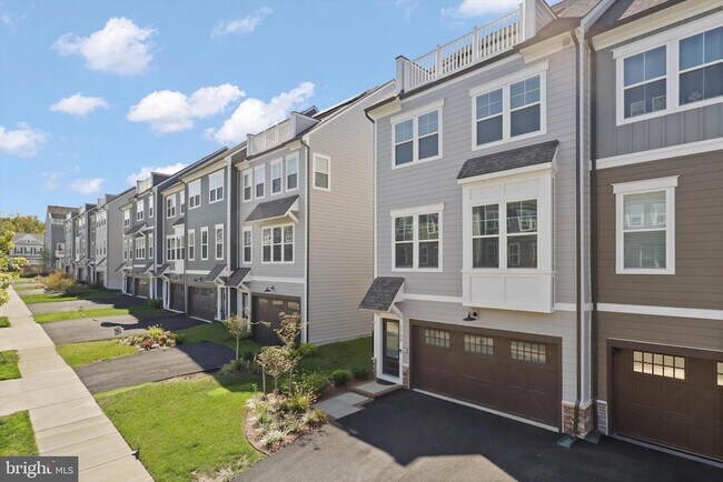 Foto del edificio - 1780 Cherry Birch St