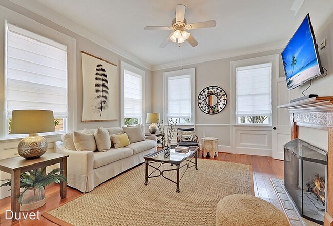 Foto del edificio - 3 br, 4 bath House - 236 Rutledge Avenue
