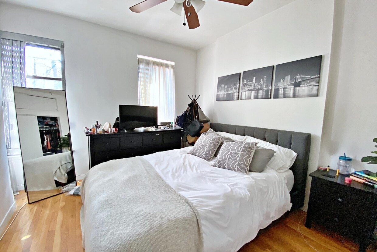 227 Columbus Ave Unit 5E, New York, NY 10023 Room for Rent in New