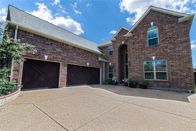 Building Photo - 10364 Millie Ln