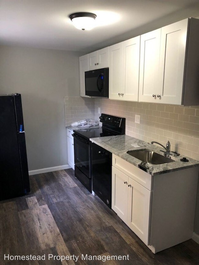 Building Photo - 2 br, 1 bath Apartment - 20 N. Front St.