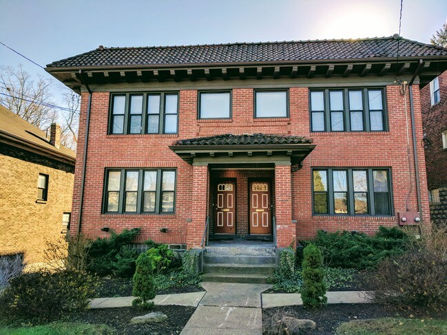 Photo - 6634 Northumberland St Apartments