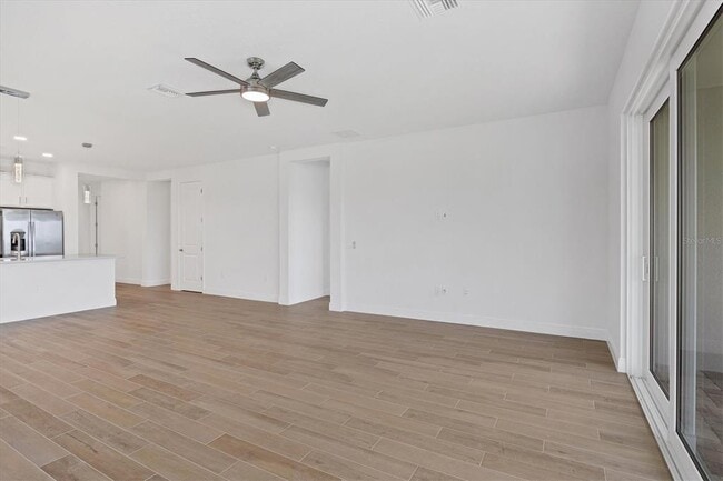 Building Photo - 1019 Waterline Ct